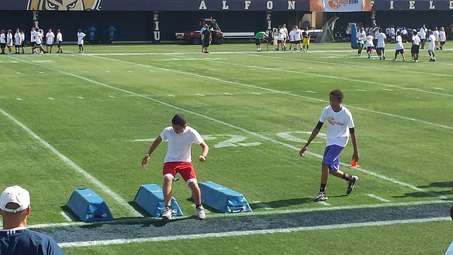 通过库里 通过库里